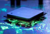1366x768px | free download | HD wallpaper: chip, fee, track, blur ...