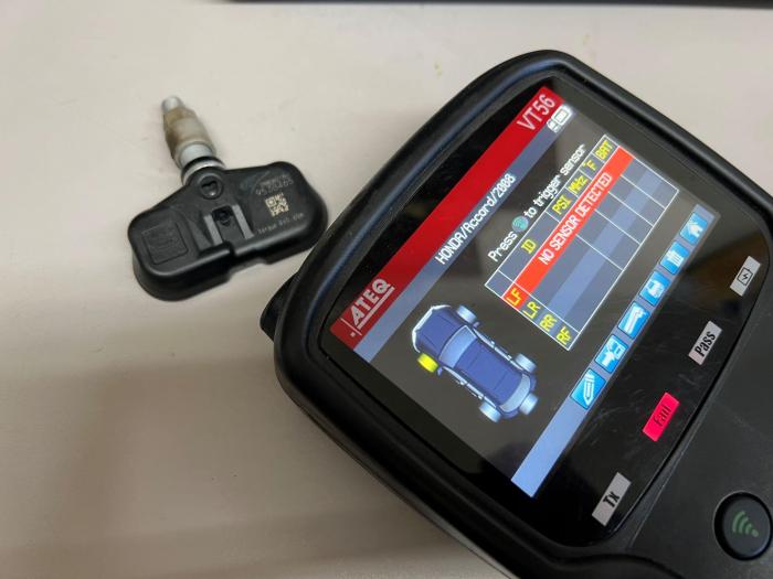 Tire pressure monitoring system (TPMS)